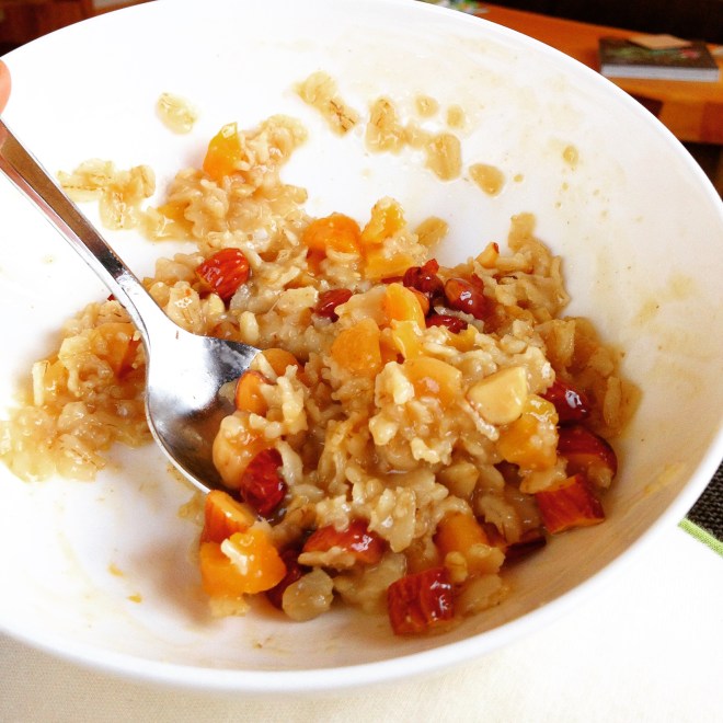 Almond Apricot Oatmeal without a recipe